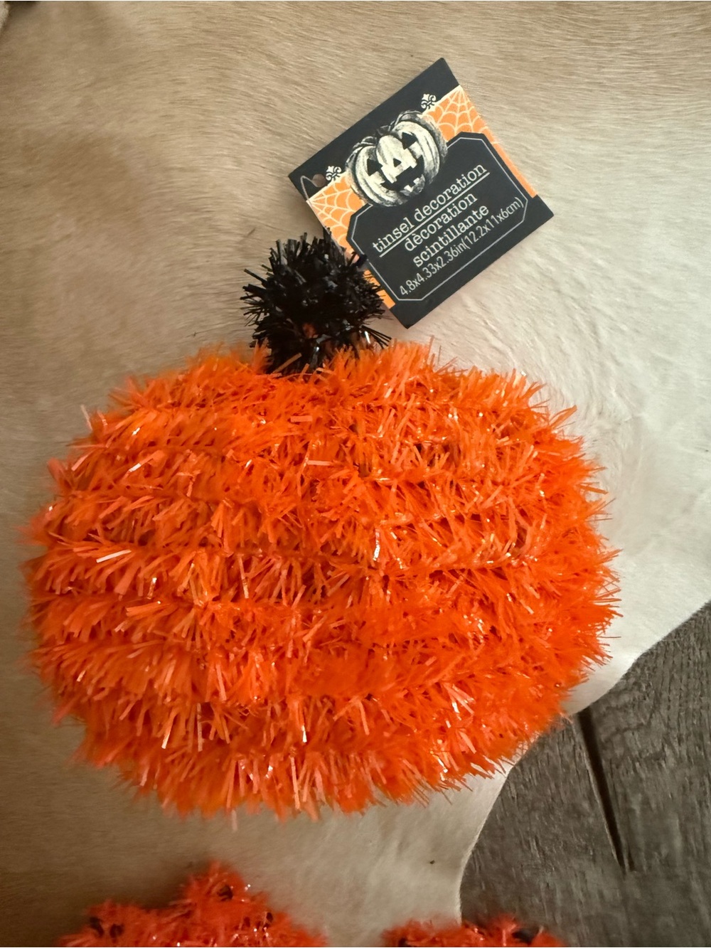 Brand NWT Bundle of 3 Tinsel Pumpkin Jack-O'-Lantern Decor - Orange & BlackGreen - Picture 7 of 9